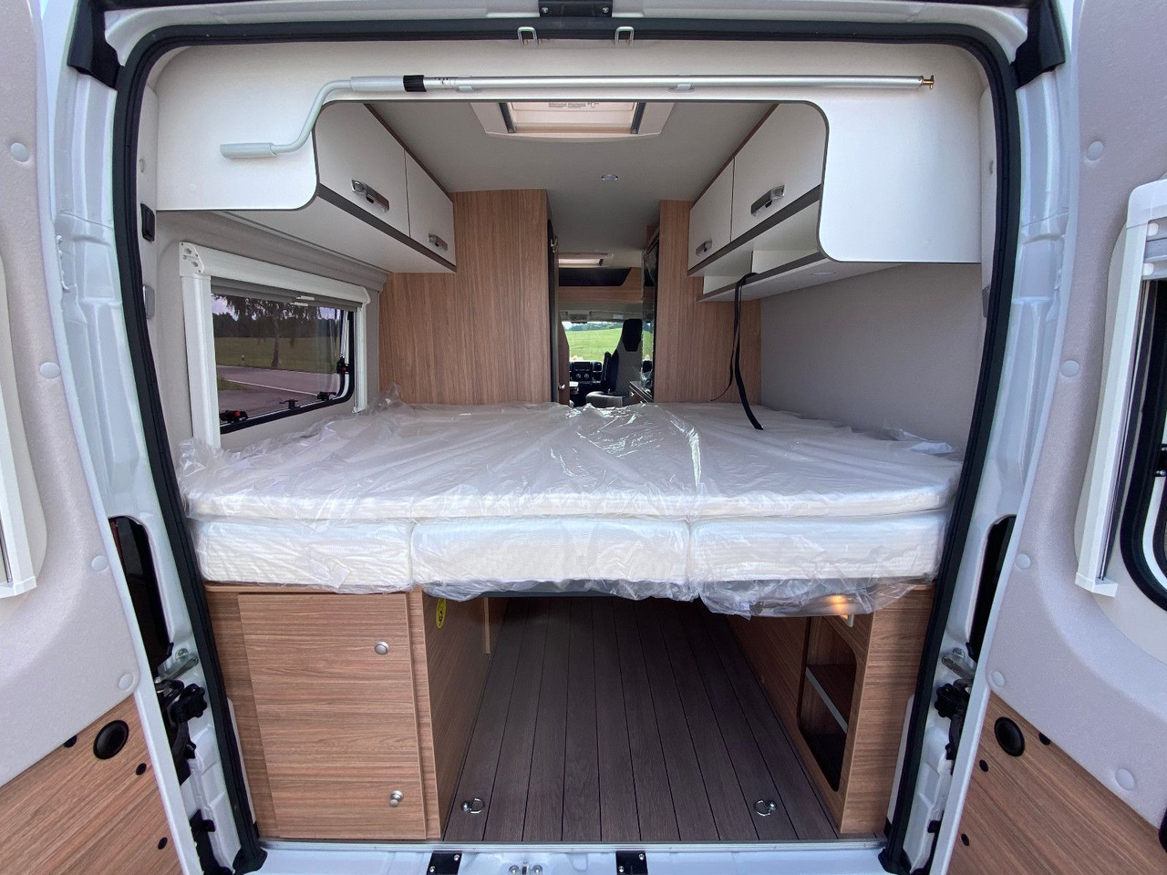 Buscamper Weinsberg CaraBus 600 MQ EDITION Fire