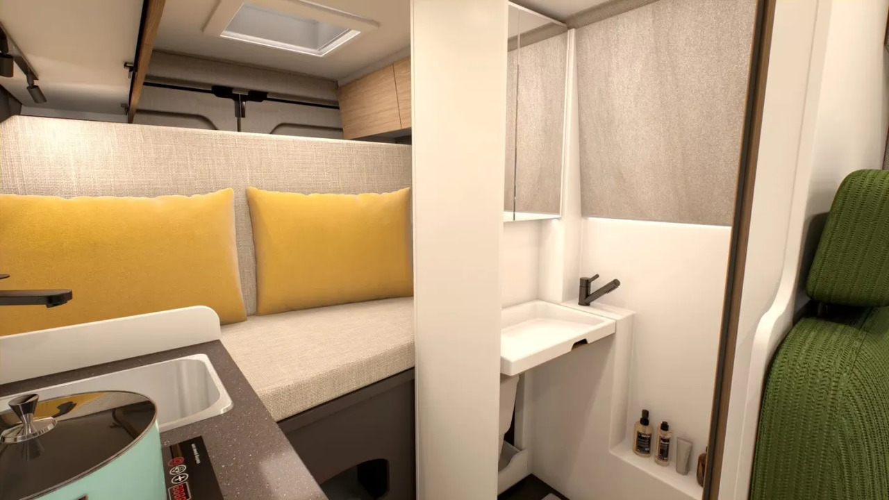 Buscamper Wohnmobil Bürstner Papillon CV Automatik 140 PS