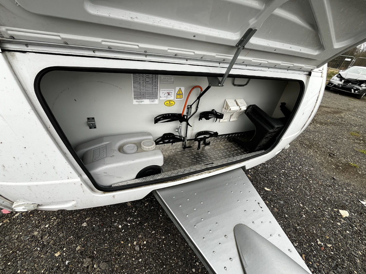Caravan Bürstner Premio 530 TL Mover Dachklimaanlage Einzelbetten