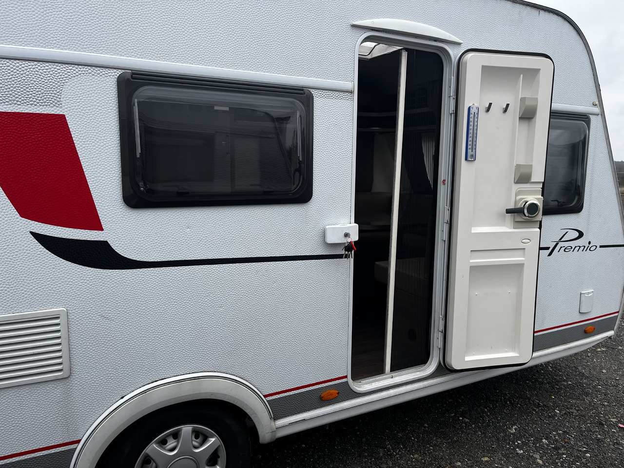 Caravan Bürstner Premio 530 TL Mover Dachklimaanlage Einzelbetten