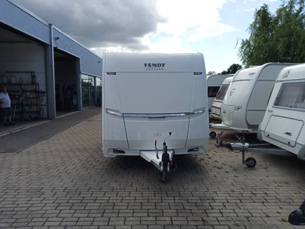 Caravan Fendt Apero Activ 390 FH 2026  1700Kg "Brenta"
