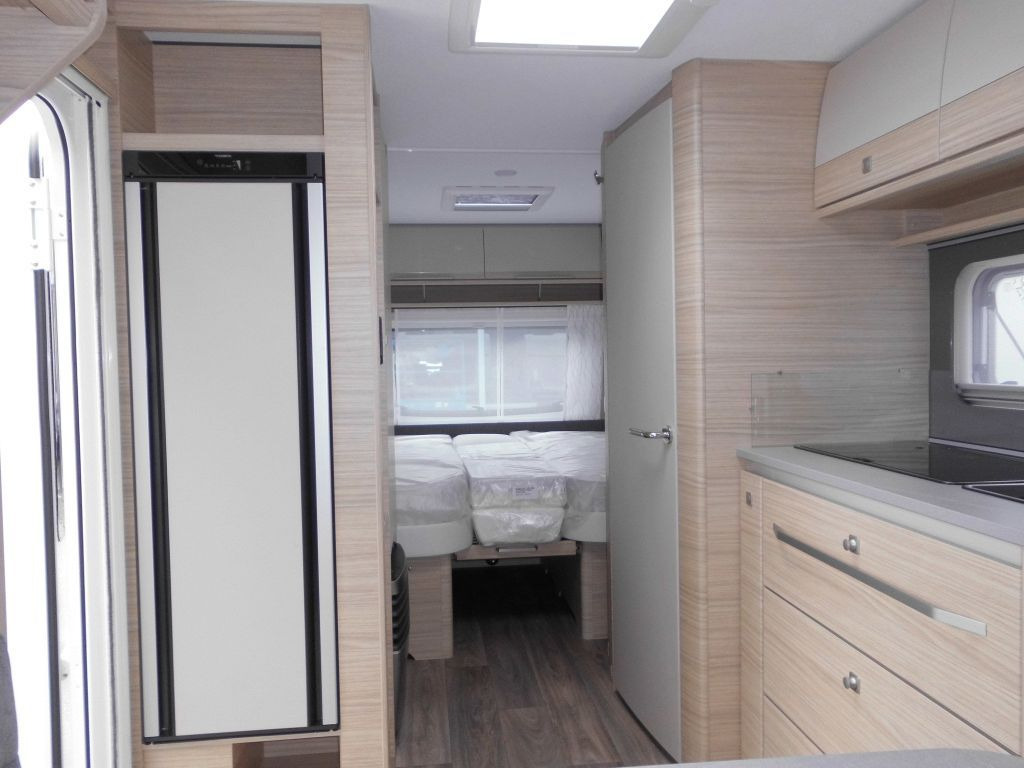 Caravan Fendt Bianco Selection 495 SG 2026 2000kg. Rollbett ++