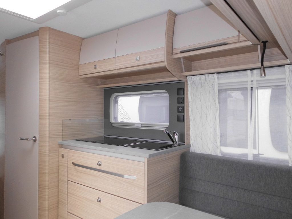 Caravan Fendt Bianco Selection 495 SG 2026 2000kg. Rollbett ++