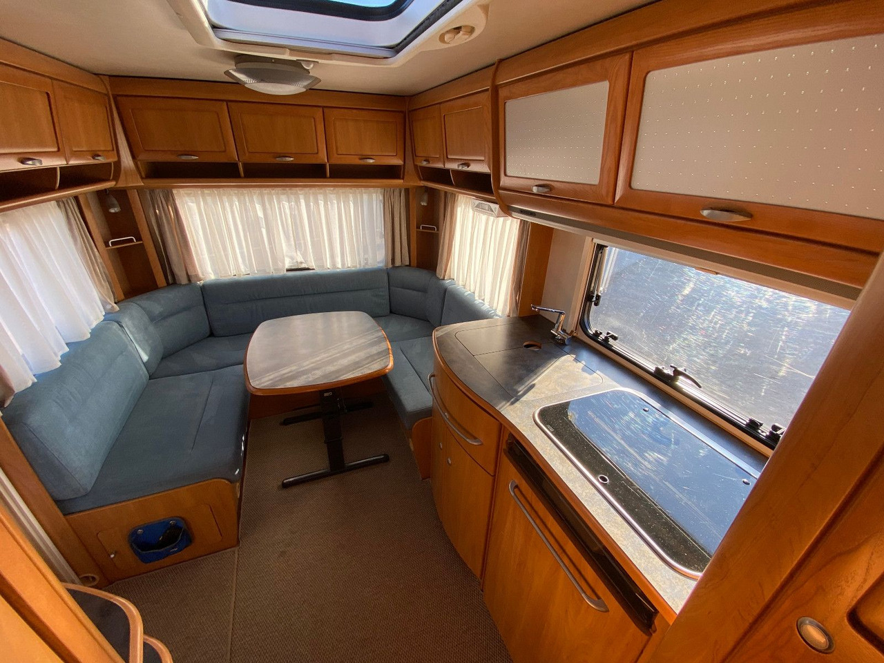 Caravan HYMER / ERIBA / HYMERCAR Nova 530 Swing mit Längsbetten und Moser, top Zu