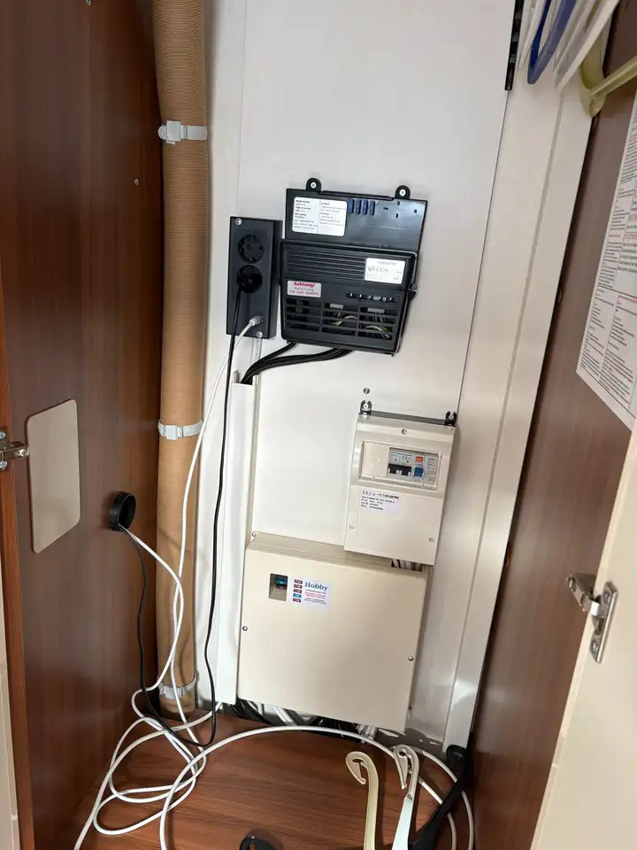 Caravan Hobby 540UFf Wohnwagen queensbett