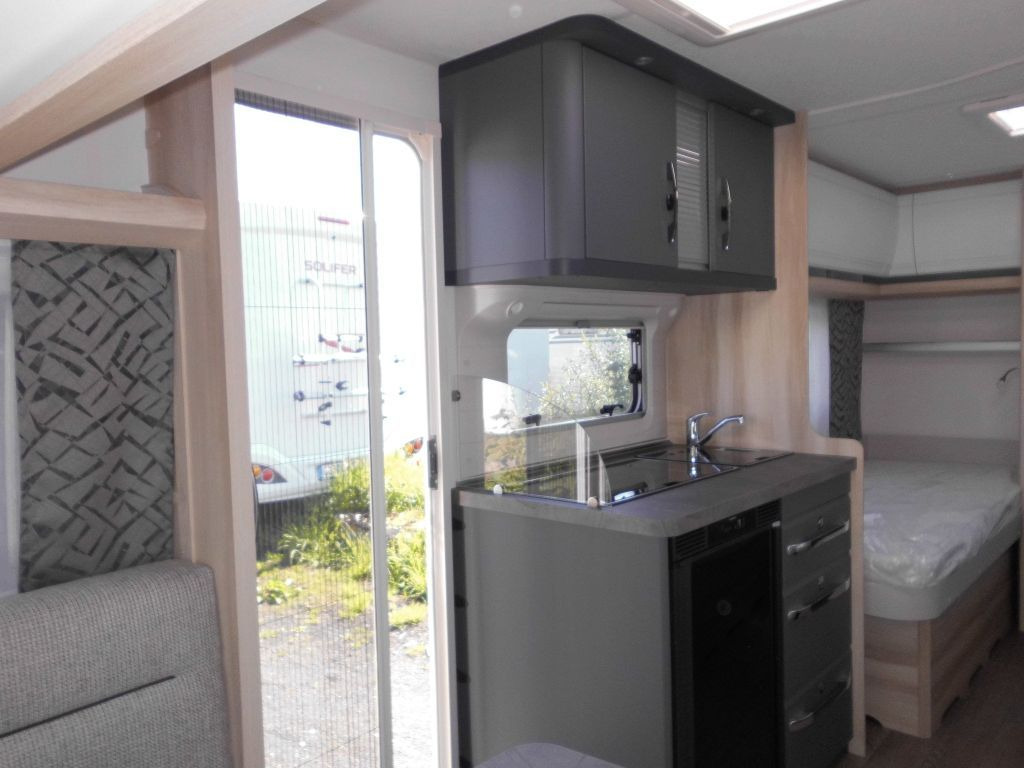 Caravan Hobby De Luxe 460 LU Lagerabverkauf!