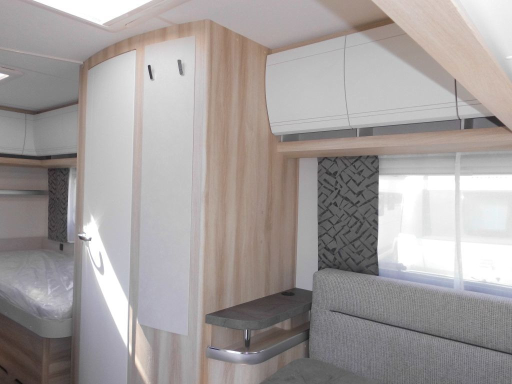 Caravan Hobby De Luxe 460 LU Lagerabverkauf!