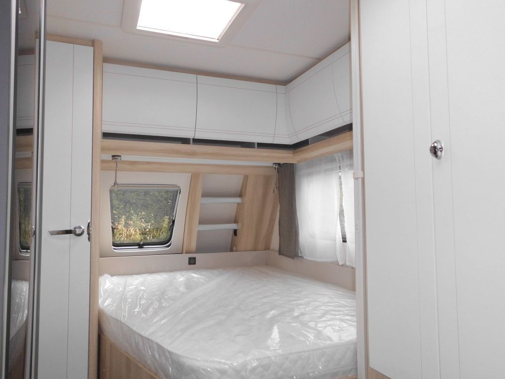 Caravan Hobby De Luxe 460 UFe 2026 1500kg. Ambiente