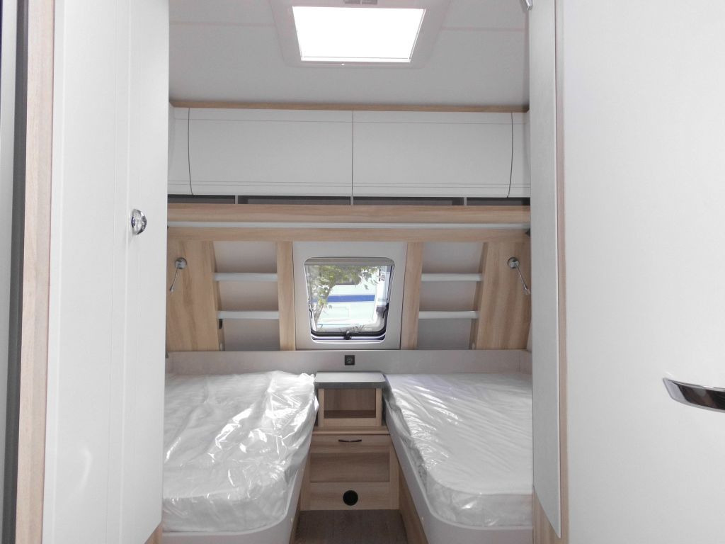 Caravan Hobby De Luxe 540 UL 2026 AUTARK AMBIENTE ROLLROST
