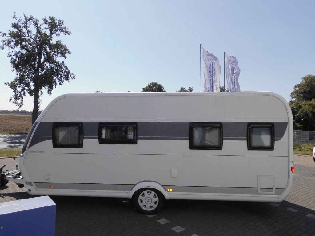 Caravan Hobby Excellent 495 WFB Mover, Autark, Combi 6E 1800KG