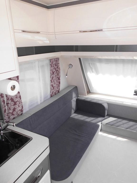 Caravan Hobby Excellent 495 WFB Mover, Autark, Combi 6E 1800KG