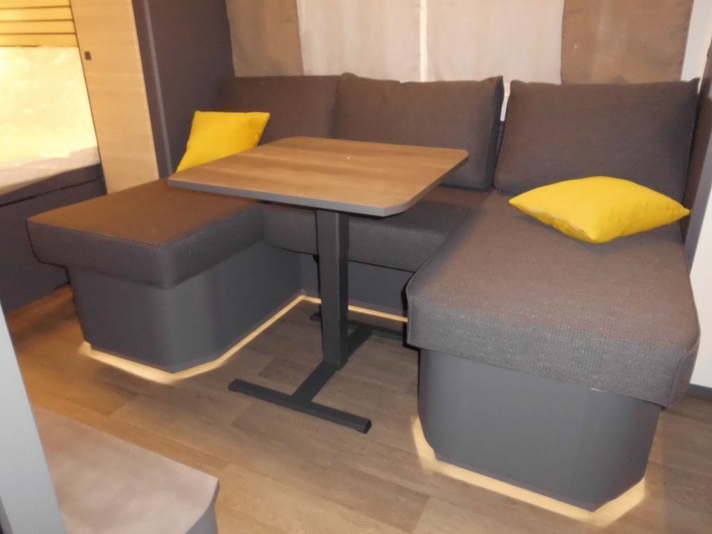 Caravan Hobby Maxia 660 WQM ++ ALDE FBH AUTARK ++