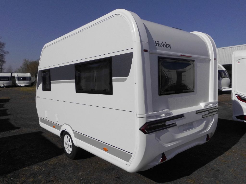 Caravan Hobby OnTour 390 SF 1500kg. Ambiente 2025