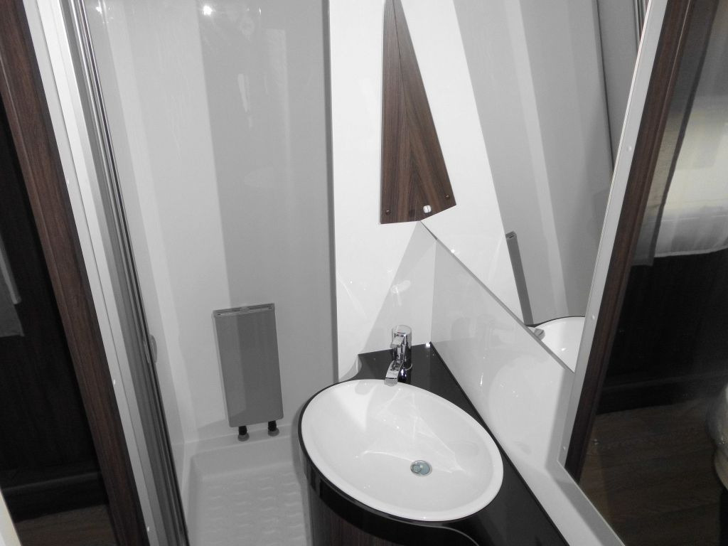 Caravan Hobby Prestige 720 WQC 2026 ALDE + ALDE FBH