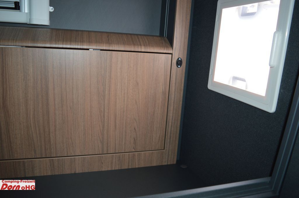 Caravan Knaus Azur 460 EU Knaus Azur 460 EU Winterpaket