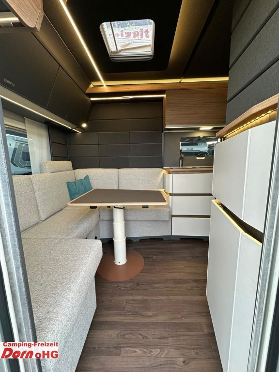 Caravan Knaus Azur 460 EU ehem. Messefahrzeug Knaus Azur 460 EU ehem. Messefahrzeug