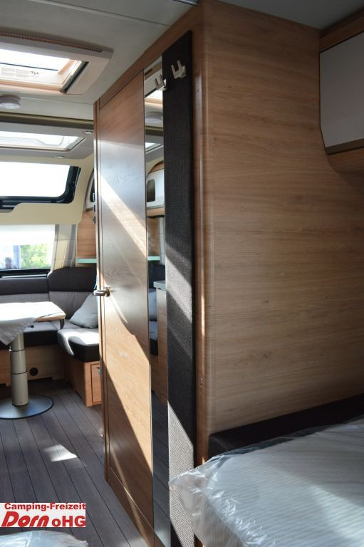 Caravan Knaus Südwind 540 UE 60 YEARS Elektrische Fußbodenerwä