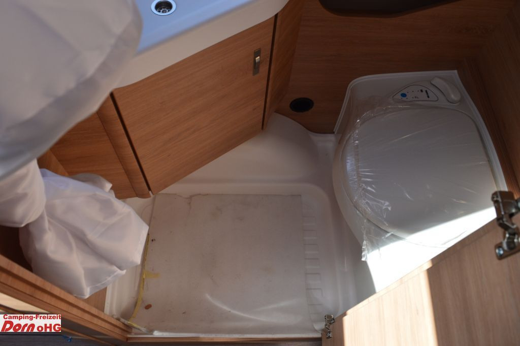 Caravan Knaus Südwind 540 UE 60 YEARS Elektrische Fußbodenerwä