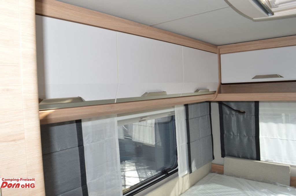 Caravan Knaus Südwind 540 UE Black Selection Elektrische Fußbo
