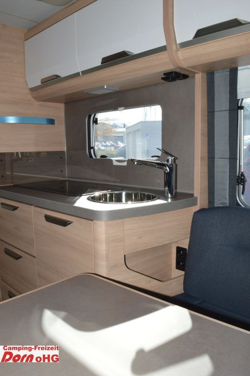 Caravan Knaus Südwind 540 UE Black Selection Elektrische Fußbo