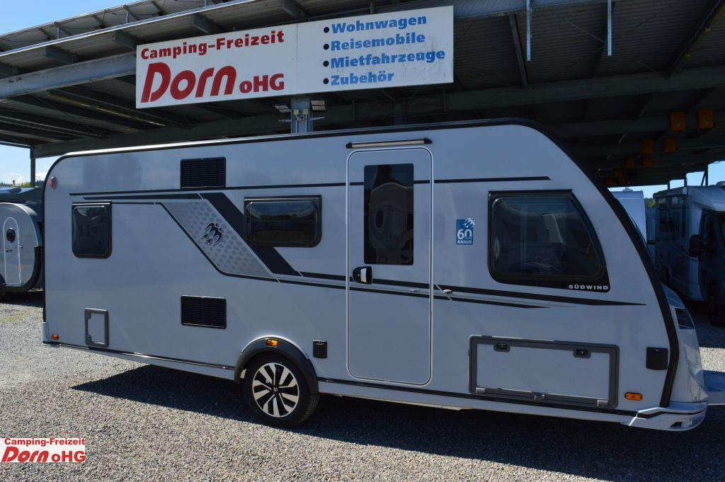 Caravan Knaus Südwind 580 QS 60 YEARS Kühlschrank 177l