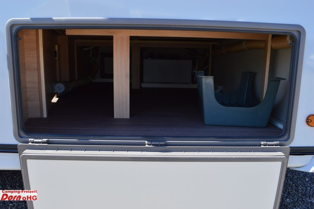 Caravan Knaus Südwind 580 QS 60 YEARS Kühlschrank 177l