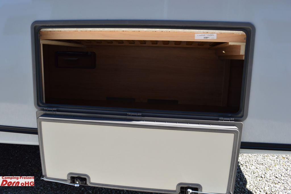 Caravan Knaus Südwind 580 QS 60 YEARS Kühlschrank 177l