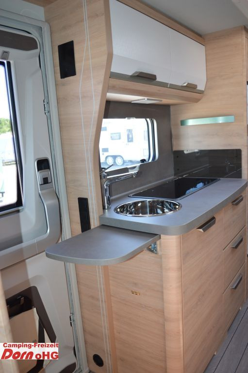 Caravan Knaus Südwind 580 QS 60 YEARS Kühlschrank 177l