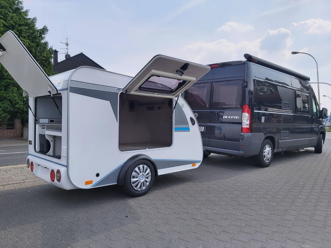 Caravan Mini Camper Mini Tommy TMC25 Basic V1 252x140x121cm Küche 100km/H 750kg ohne Bremse Winter Aktion