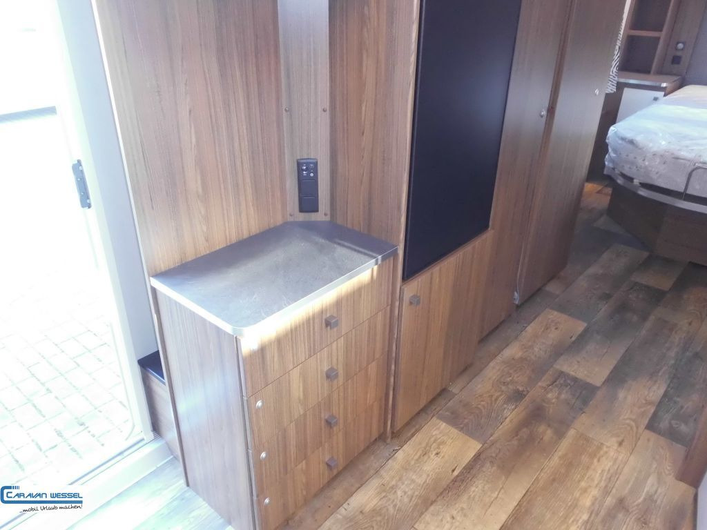 Caravan Polar 680 QA Original Modellwechsel-Aktion