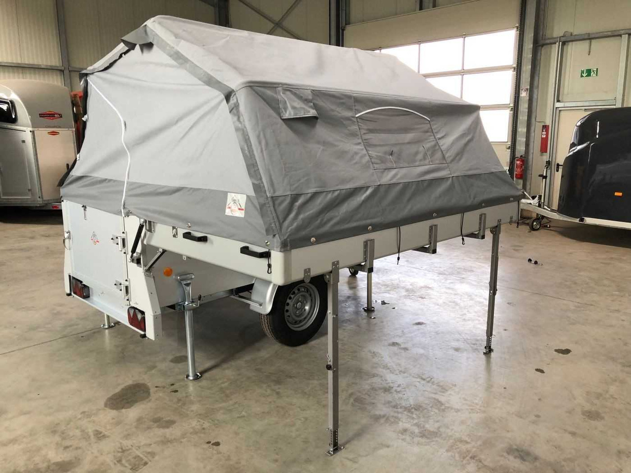 Caravan TPV KT-EB3 Street Camper Campinganhänger