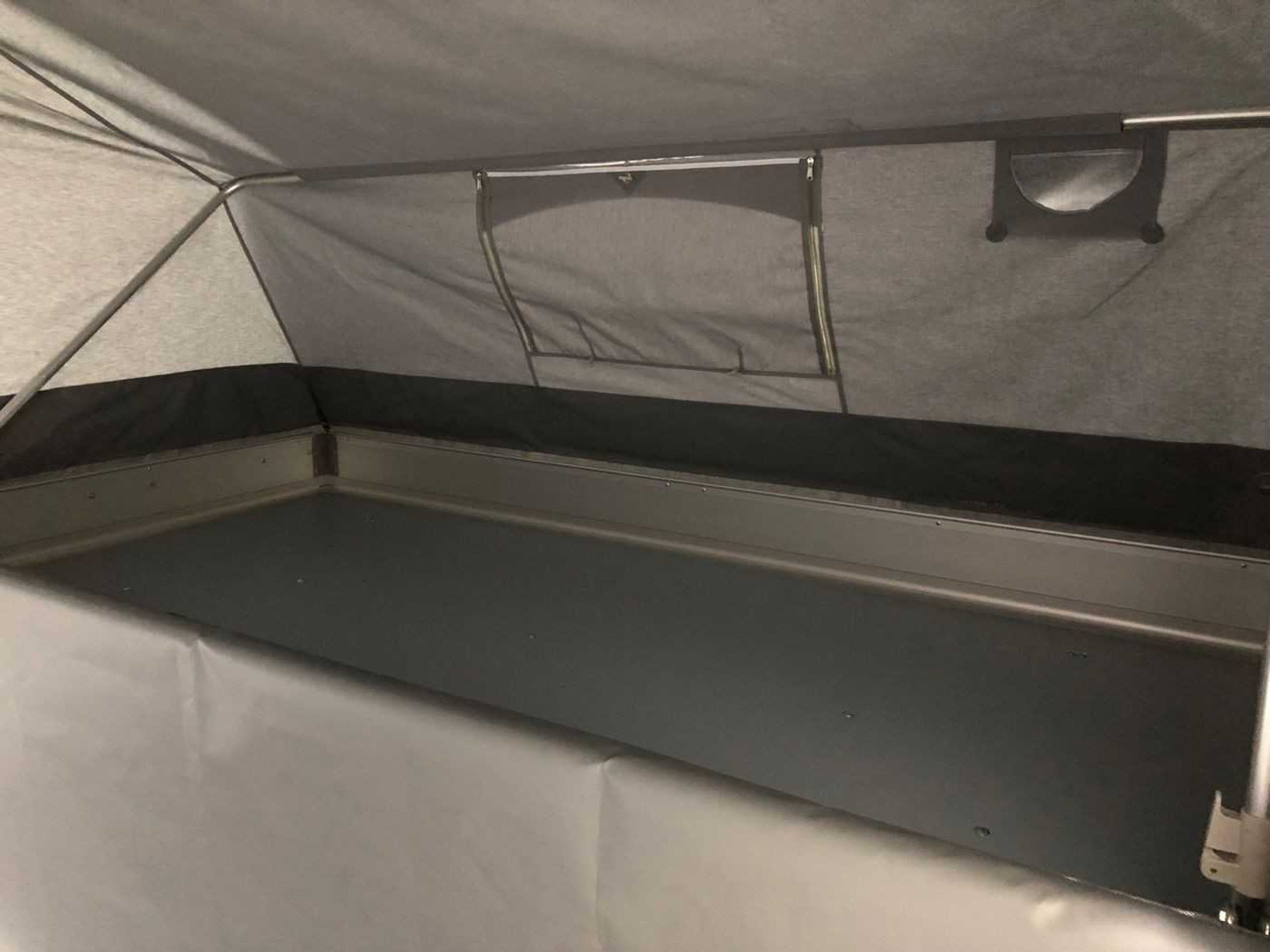 Caravan TPV KT-EB3 Street Camper Campinganhänger