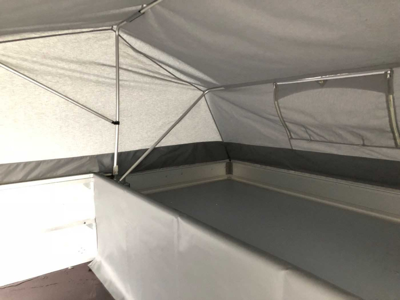 Caravan TPV KT-EB3 Street Camper Campinganhänger