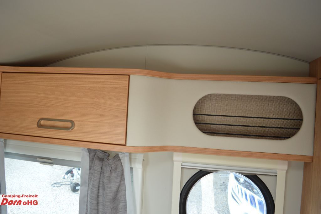 Caravan T@b BASIC 320 Leichter Hagel Dach.