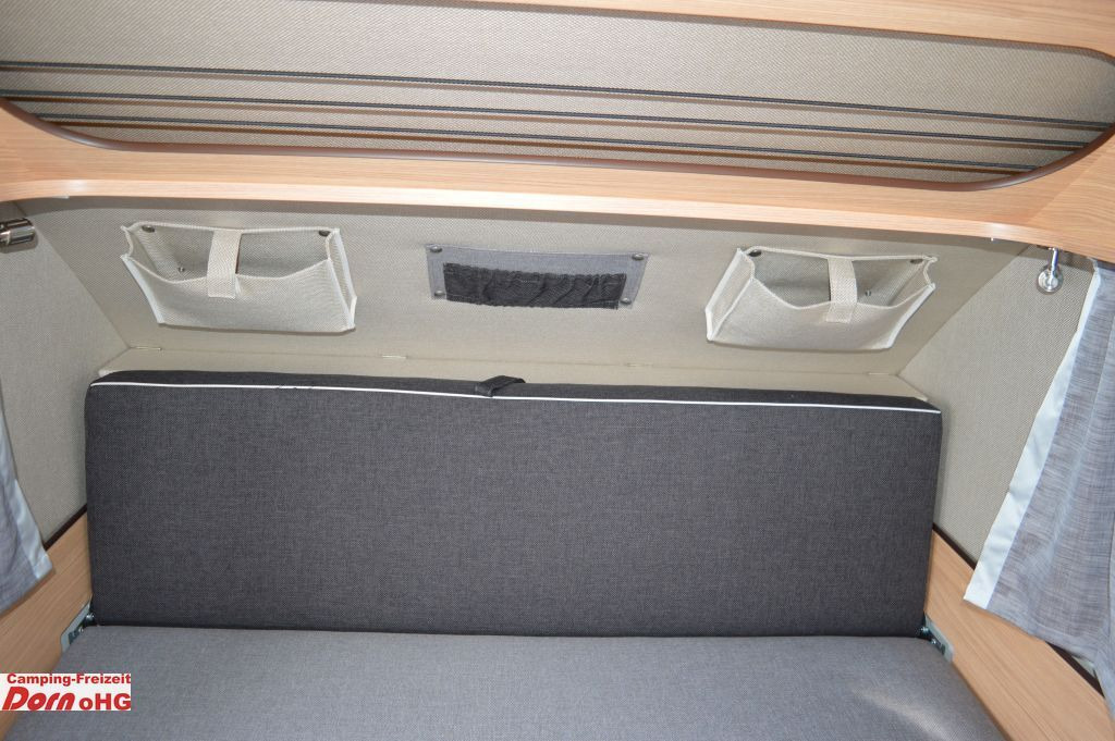 Caravan T@b BASIC 320 Leichter Hagel Dach.