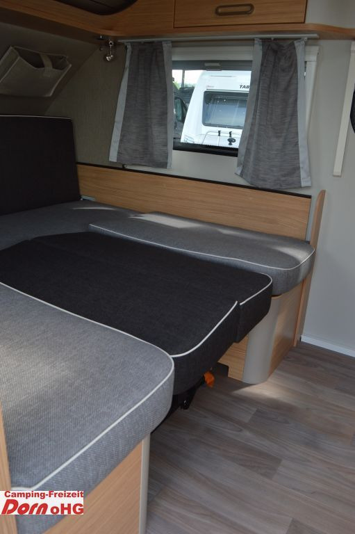 Caravan T@b BASIC 320 Leichter Hagel Dach.