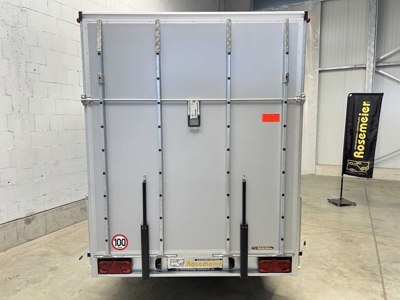 Caravan VEZEKO TK C 18.35 SP Offroad Campinganhänger