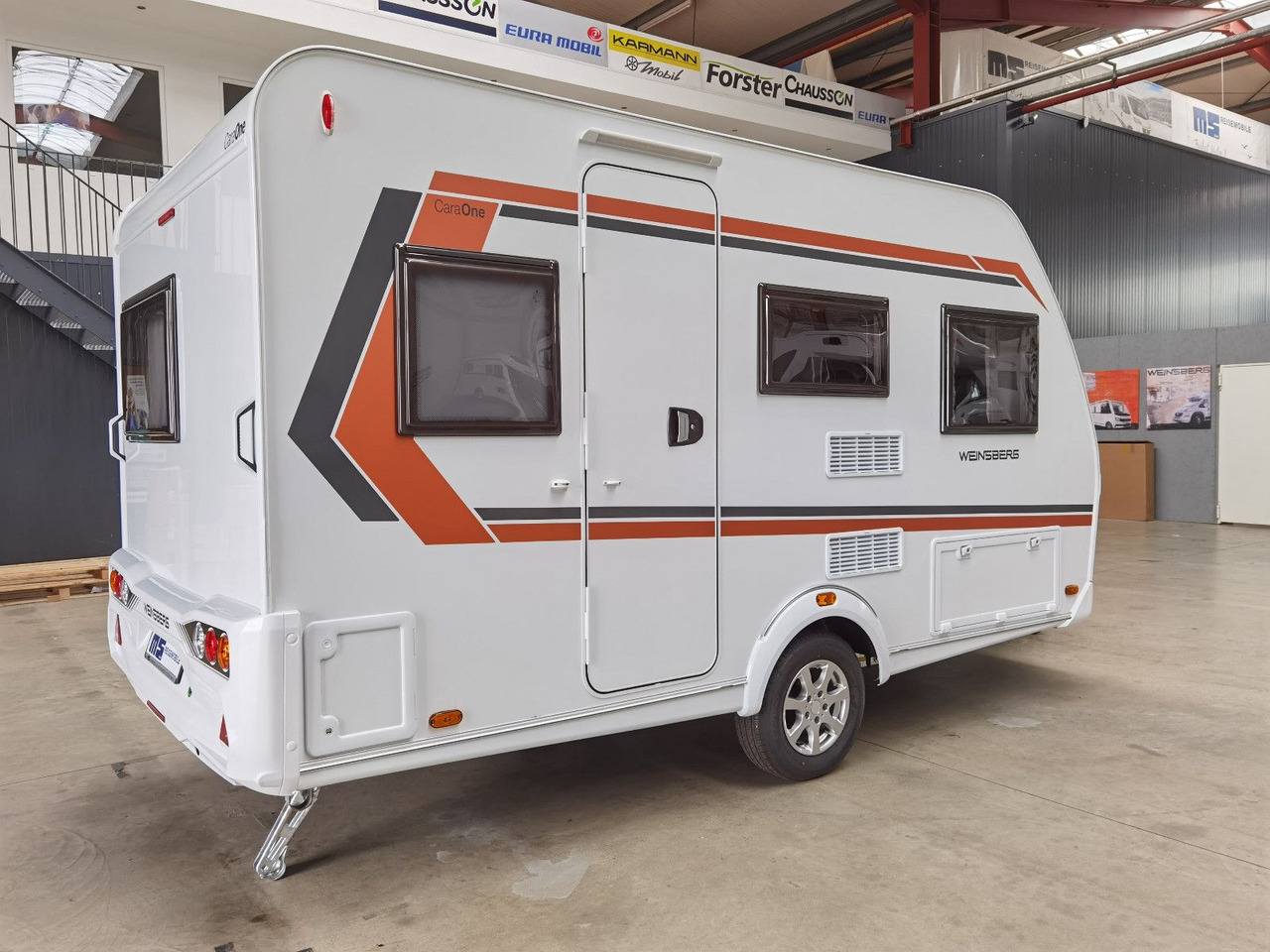 Caravan Weinsberg CARAONE 390 QD  / -2026 -/ 1350 KG