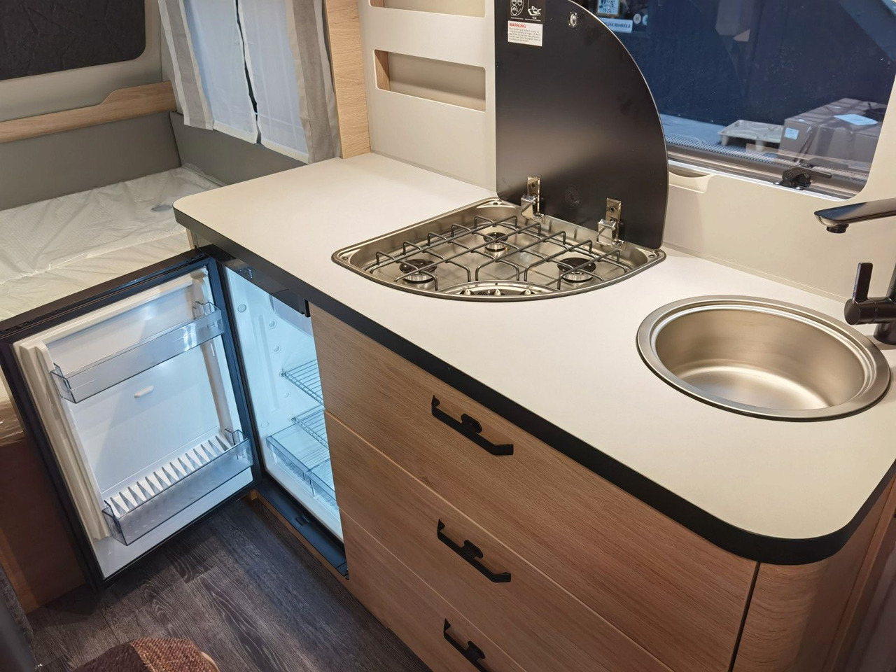 Caravan Weinsberg CARAONE 420 QD / - 2026 -/ ADVANCE & SMART PAKET