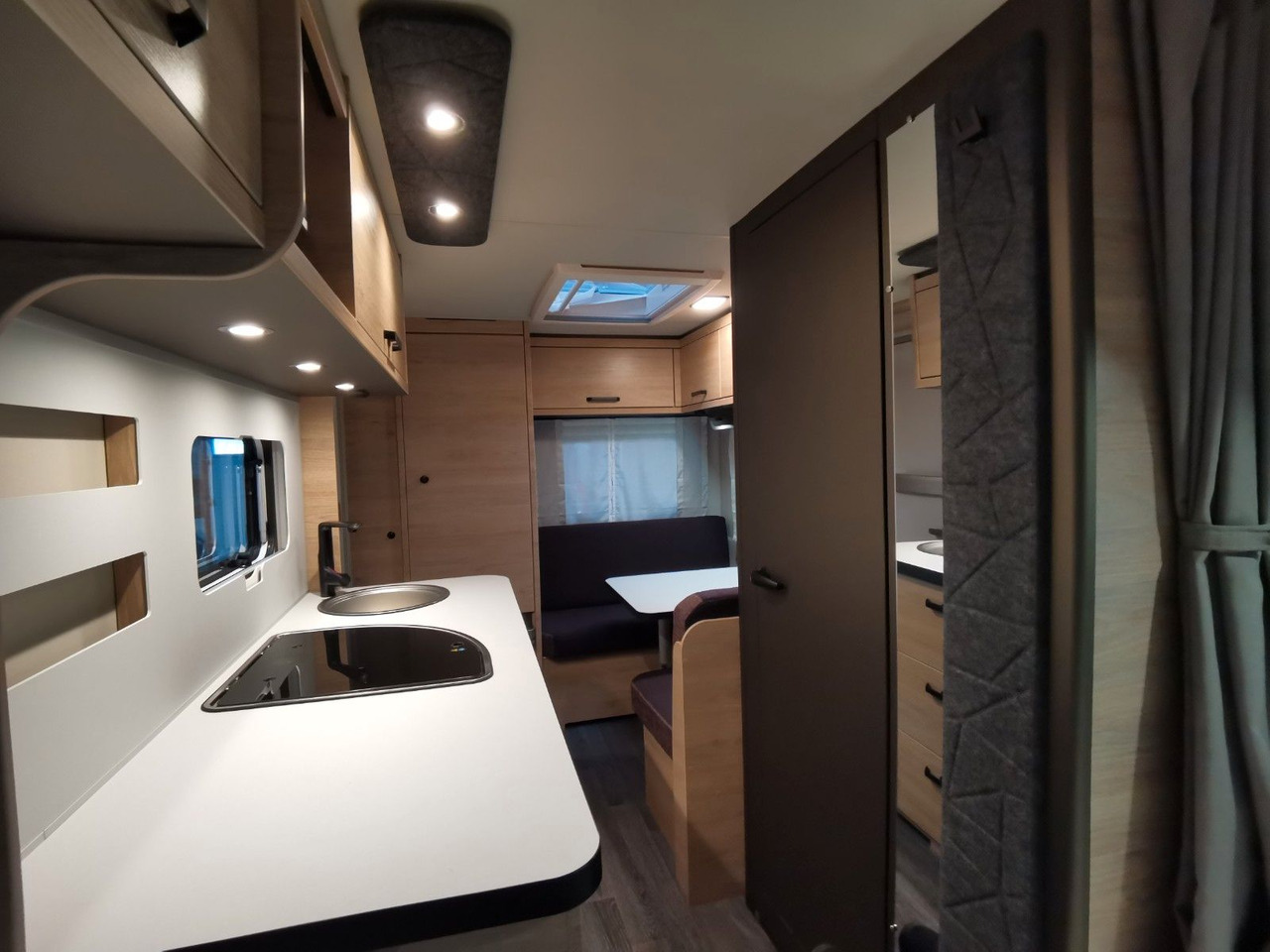 Caravan Weinsberg CARAONE 420 QD / - 2026 -/ ADVANCE & SMART PAKET