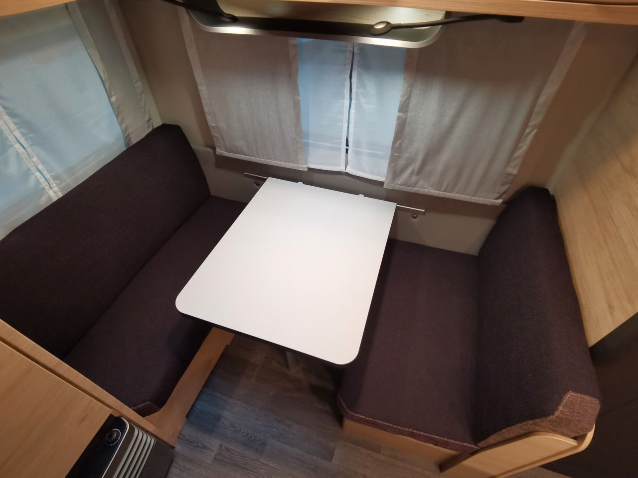 Caravan Weinsberg CARAONE 420 QD / - 2026 -/ ADVANCE & SMART PAKET