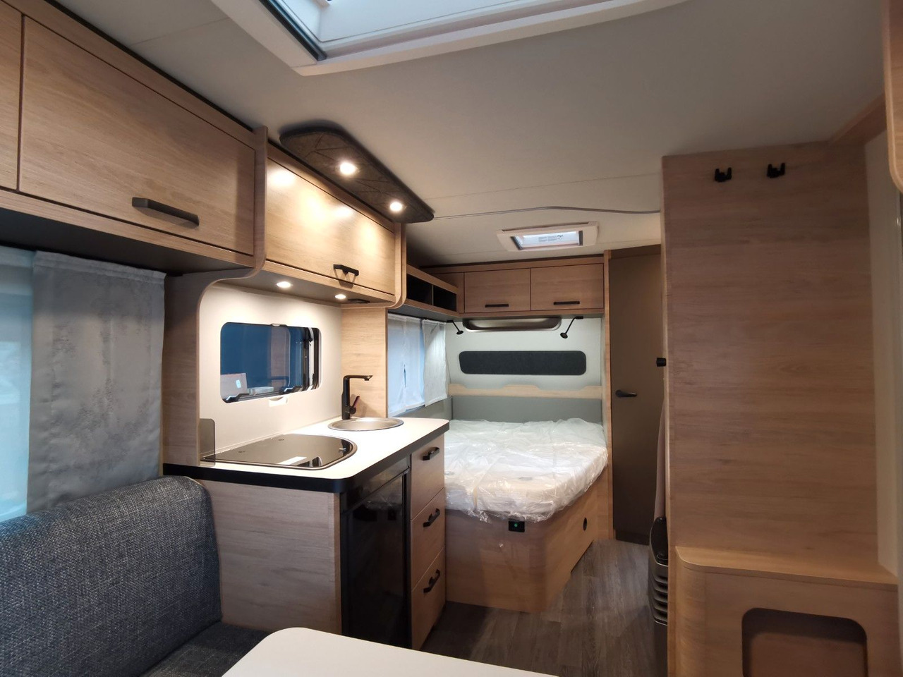 Caravan Weinsberg CARAONE 450 FU / -2026- / ADVANCED & SMART PAKET