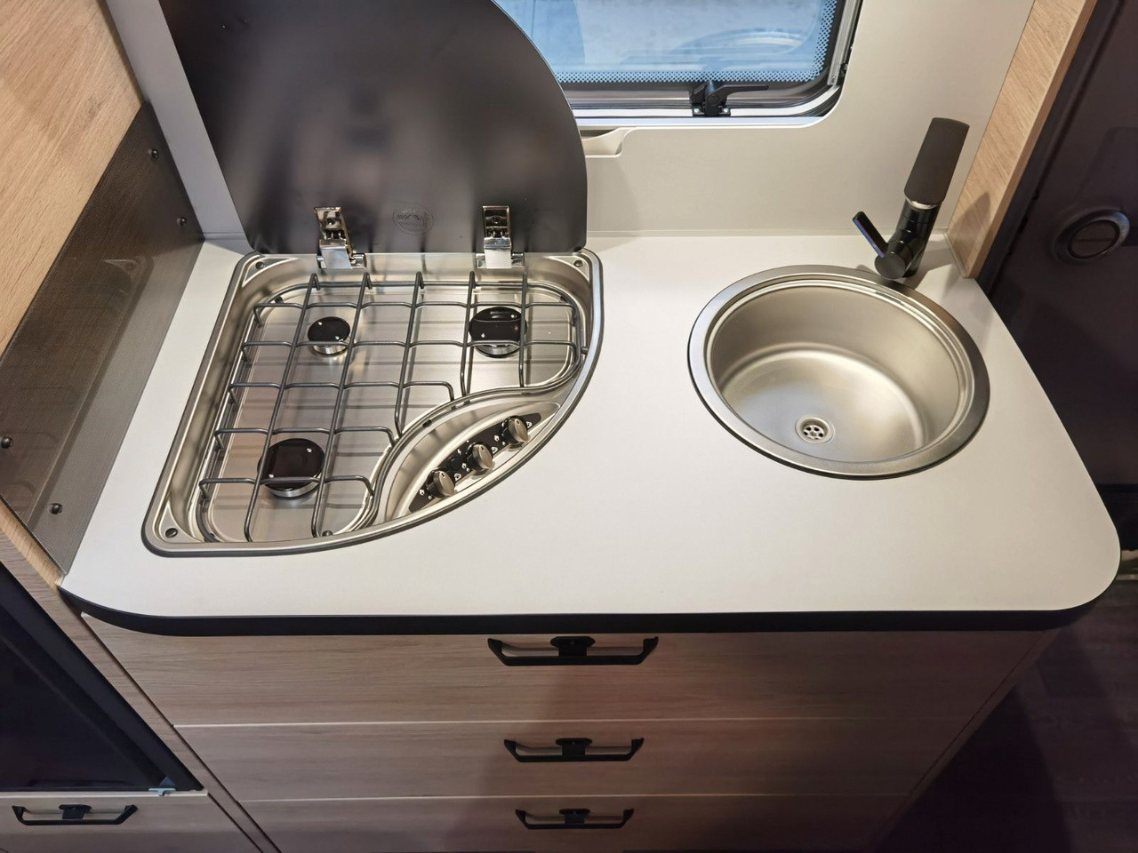 Caravan Weinsberg CARAONE 480 QDK /- 2026-/ ADVANCED & SMART PAKET