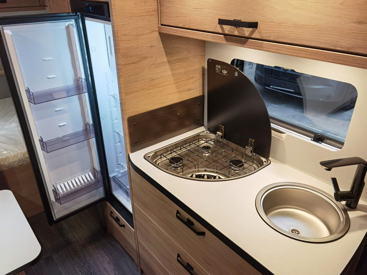 Caravan Weinsberg CARAONE 480 QDK /- 2026-/ ADVANCED & SMART PAKET