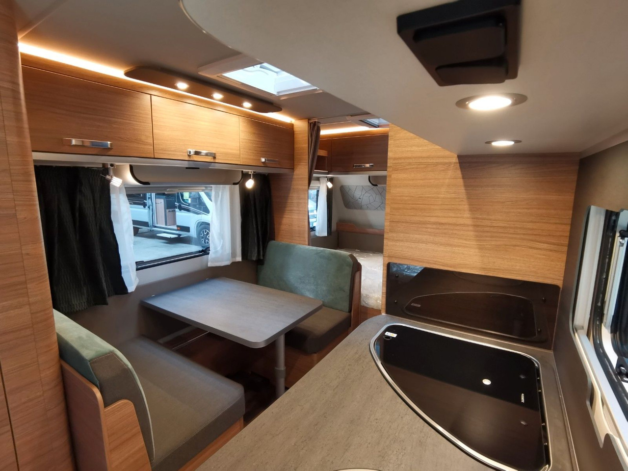Caravan Weinsberg CARAONE 480 QDK / ALU / AKS / ETAGENBETTEN