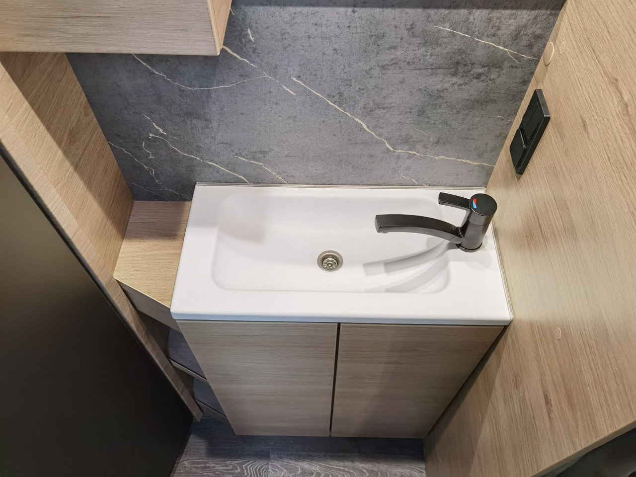 Caravan Weinsberg CARAONE 500 FDK -MODELL 2026- / 1700kg