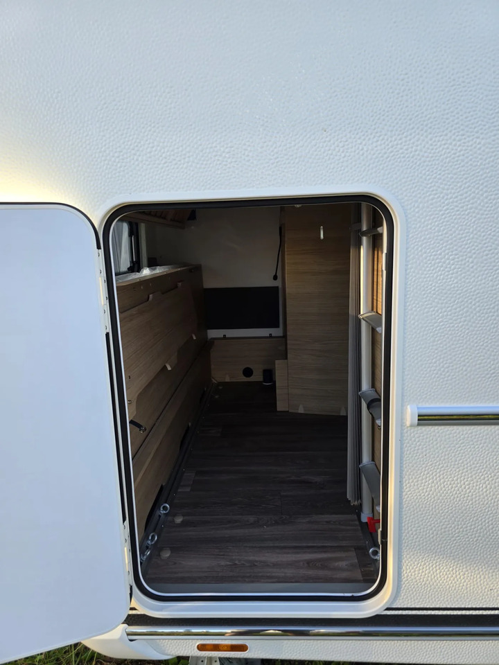 Caravan Wohnwagen Fendt Bianco Activ 515 SKF volle Hütte