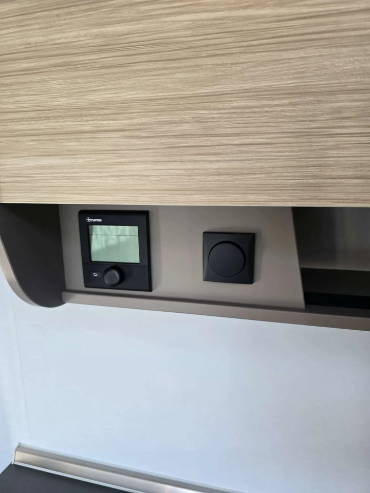 Caravan Wohnwagen NEXT 380 AKS, NXtec 1.3, NXcom