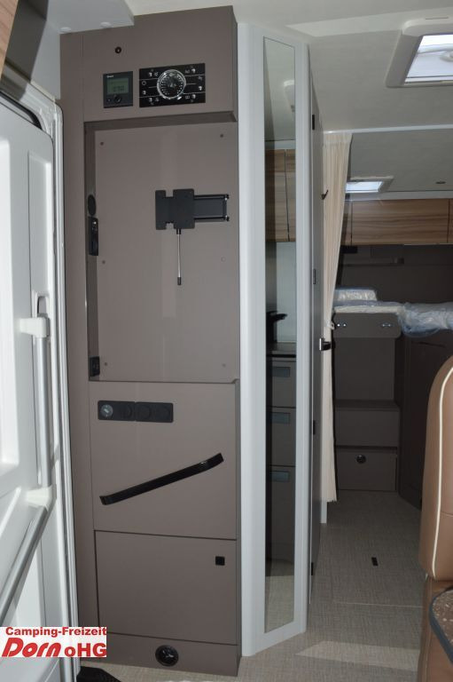 Half integraal camper Bürstner B66 690 TD Funktionsdoppelboden