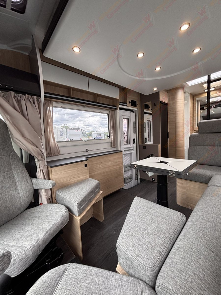 Half integraal camper Challenger Teilintegriert Break Edition 240 *MJ25*Automatik